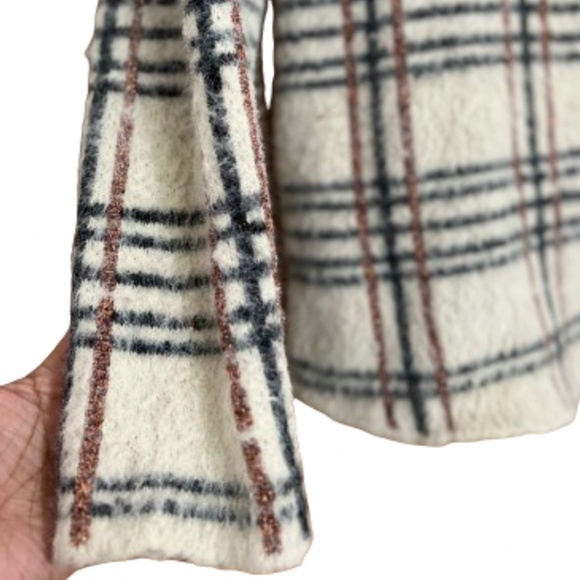 entro Women’s Ivory Multicolor Plaid Pullover Fall/Winter Casual Sweater Sz-S - Picture 5 of 9